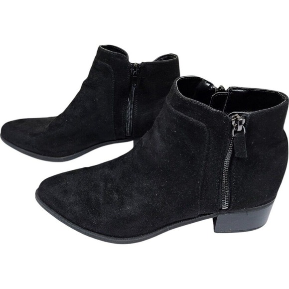AK Anne Klein Lavina Black Faux Suede Ankle Boots Side Zip Pointed Toe Booties - Picture 1 of 10